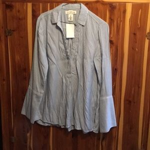 H&M blue and white blouse